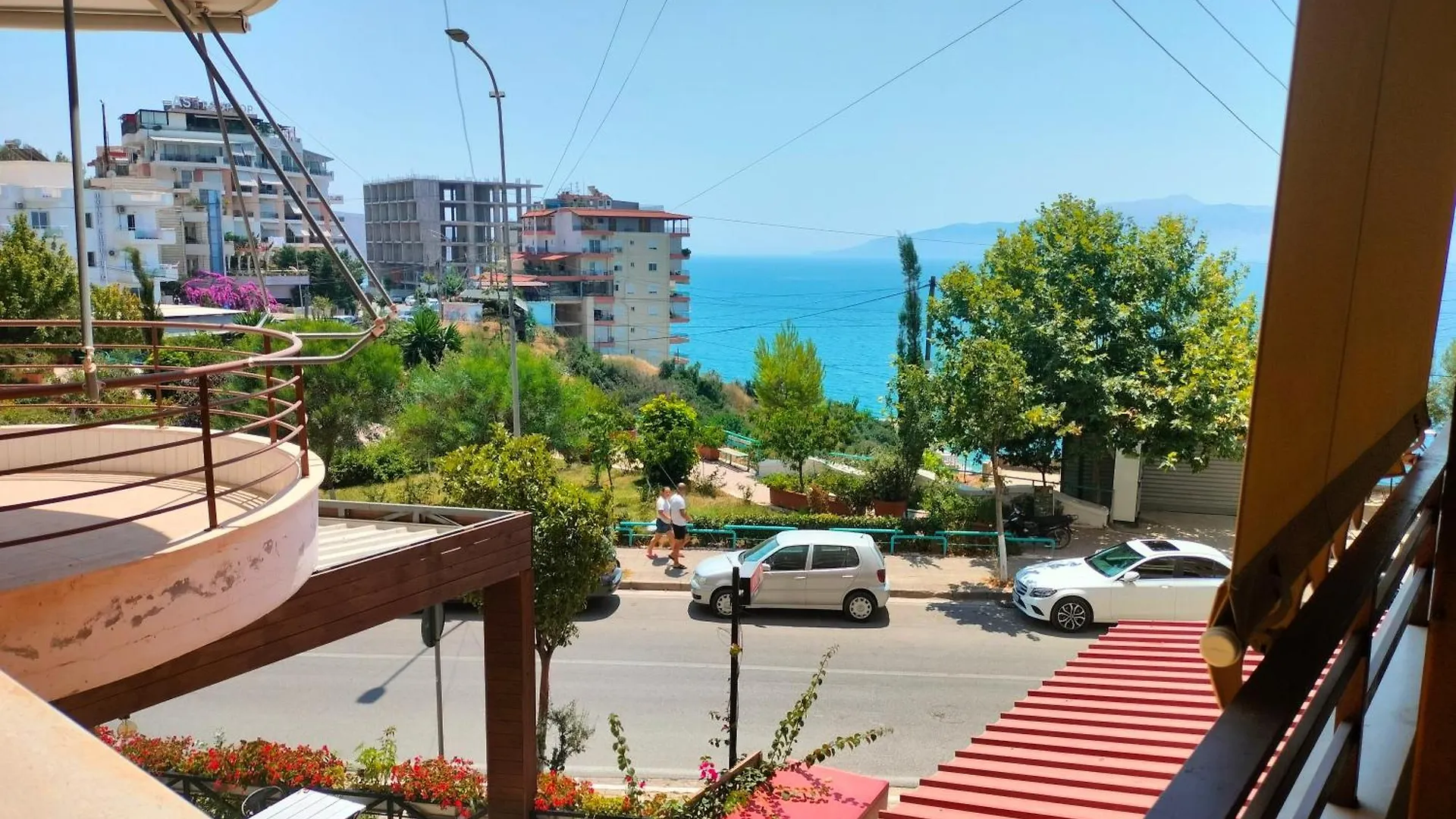 סרנדה Aurora Sunset Apartment