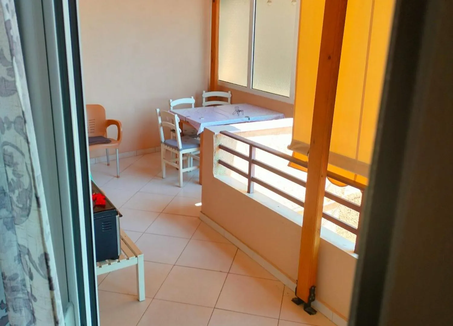 סרנדה Aurora Sunset Apartment