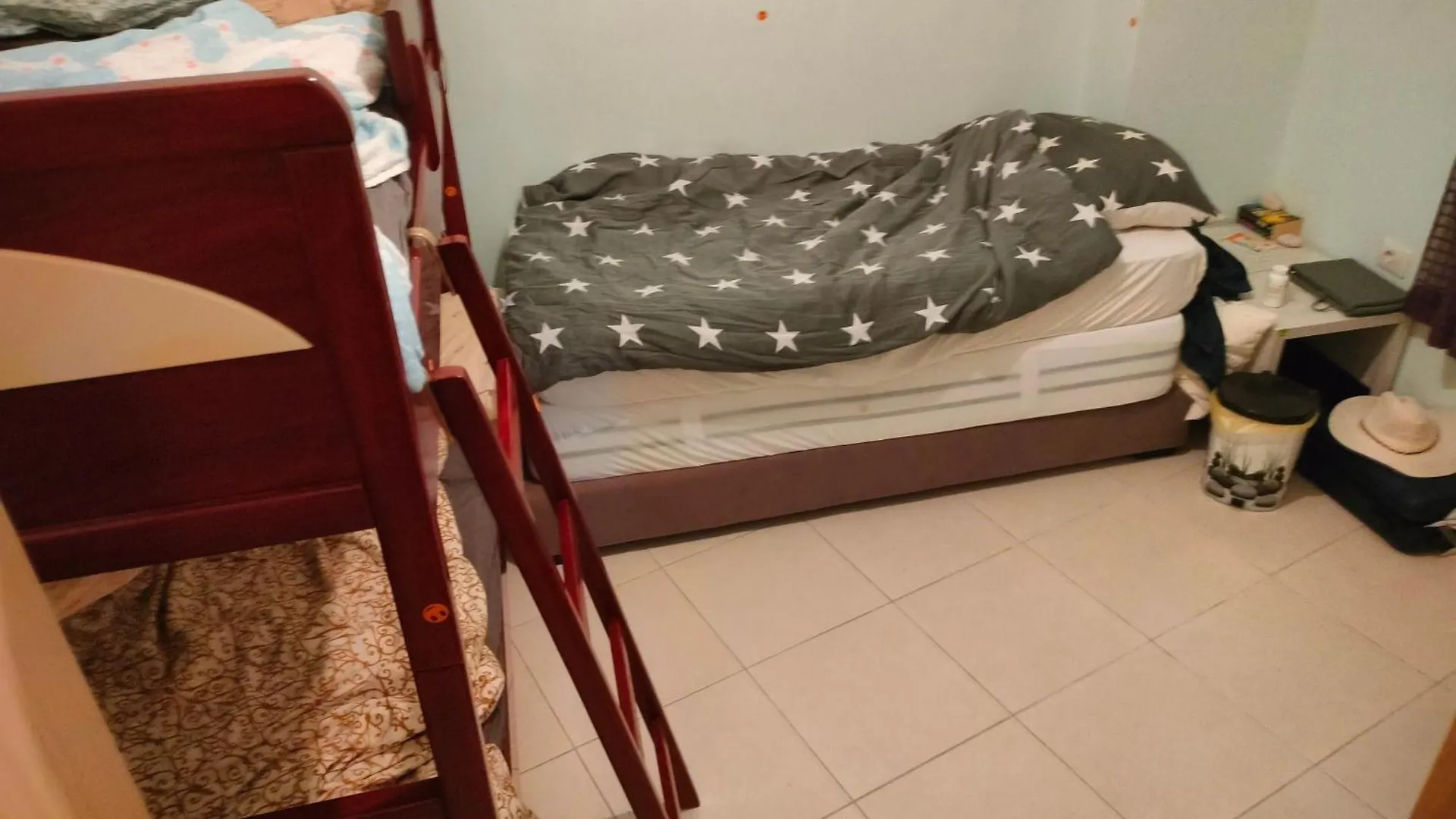 סרנדה Aurora Sunset Apartment 0*,