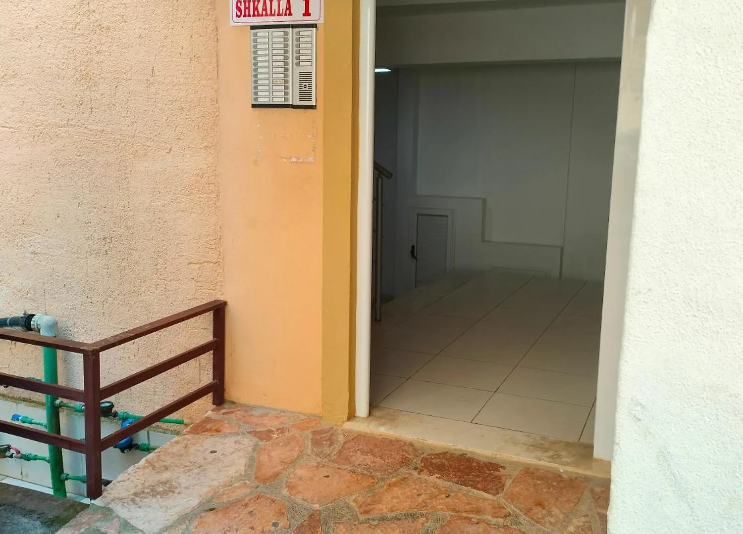 סרנדה Aurora Sunset Apartment 0*,  אלבניה