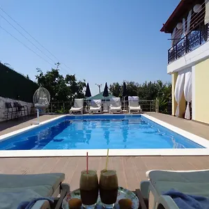 Cato Apartment